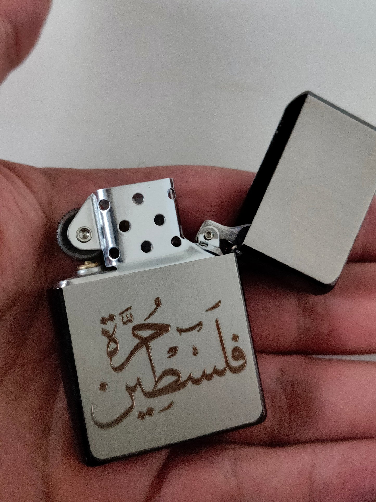 Zorro Original Dual-Language ‘Free Palestine’ Laser-Engraved Lighter